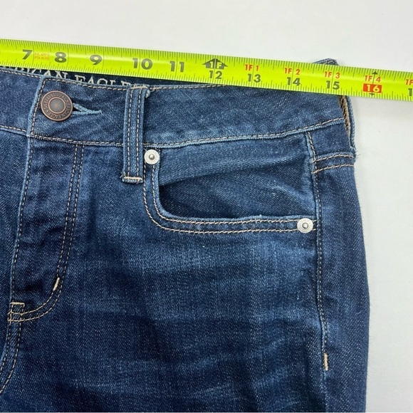 American Eagle Outfitters Womens Blue Jeans Sz 4 Tomgirl Button Fly Distress/Rip - Picture 10 of 15